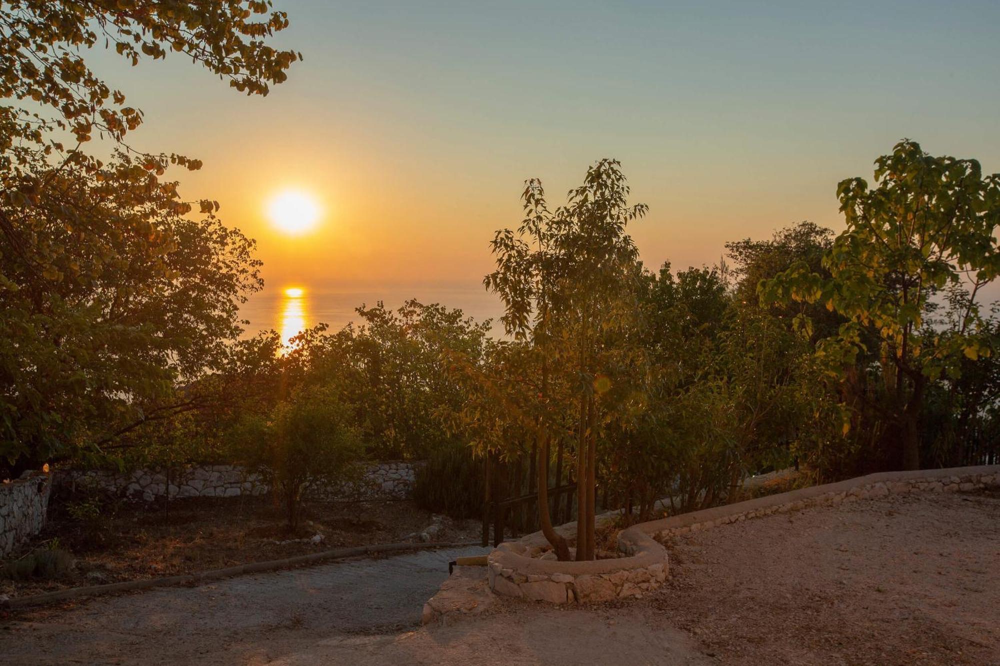 Natura Villas Drymon Екстериор снимка